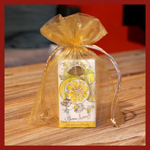 Charger l'image dans la galerie, Savon artisanal - Trois agrumes